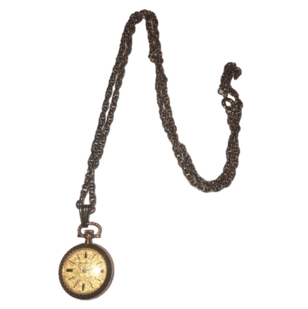 VTG Caravelle by Bulova Gold Tone Engraved Etched Watch Pendant Necklace 25”